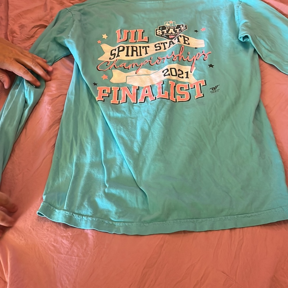 Shirt - Picture 2 of 2